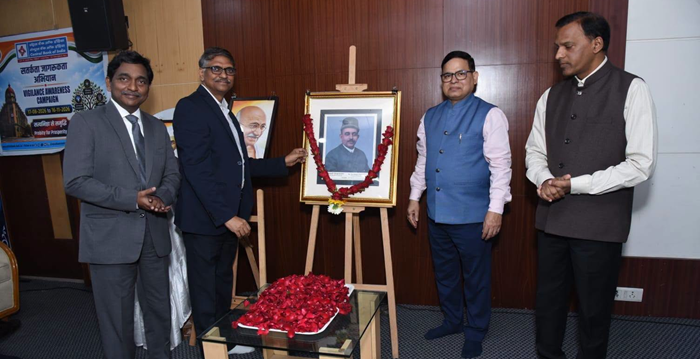 Central Bank of India felicitates sanitation workers on Gandhi Jayanti
